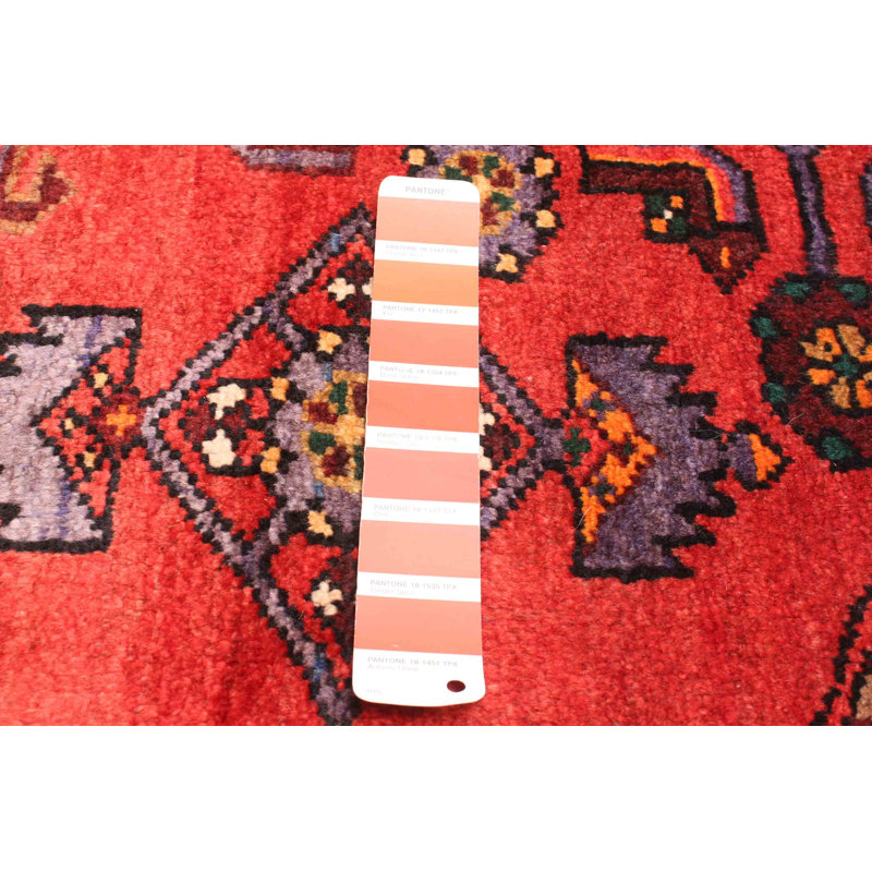 Tapis rouge Andelz 4 pi 6 po x 7 pi 5 po