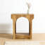 Table de bout arquée