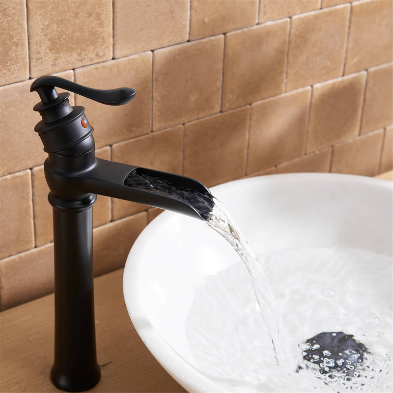 Single-handle Bathroom Faucet with Drain Assembly, Matte Black