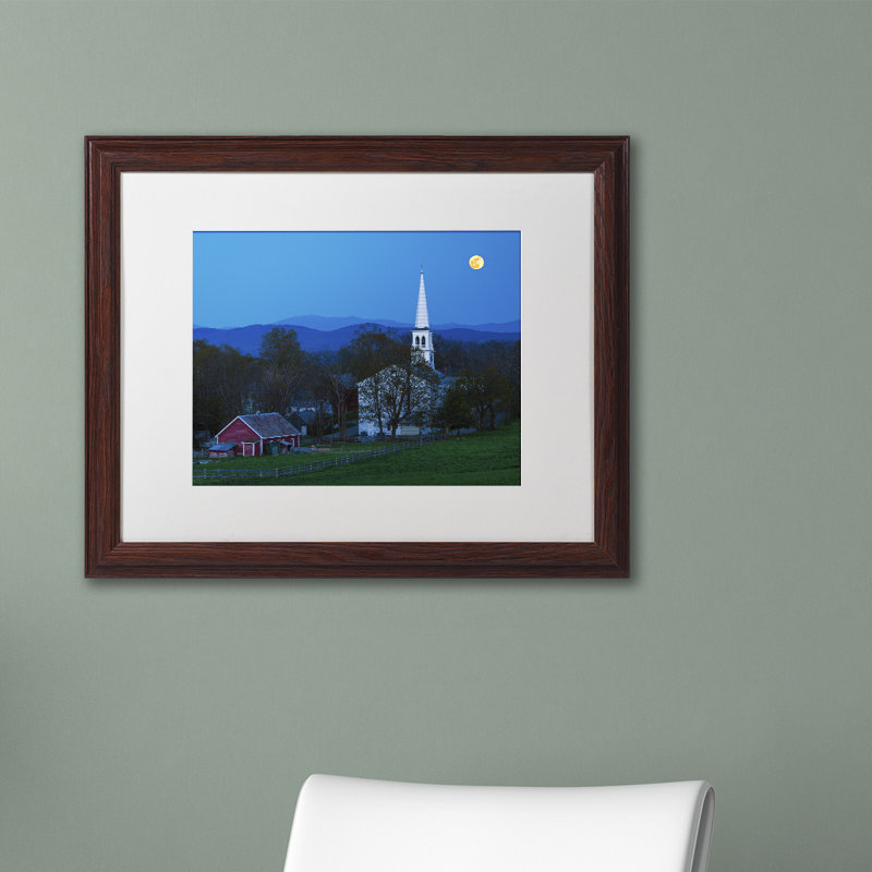 Cliffton «Moonrise at Peacham», reproduction de photo sur toile encadrée, H 16 po x l 20 po x P 0,5 po, Toile avec cadre brun