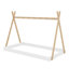Lit simple au sol avec structure triangulaire-101764688