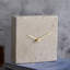 Horloge de table carrée en marbre travertin clair-1280308109-1280308111