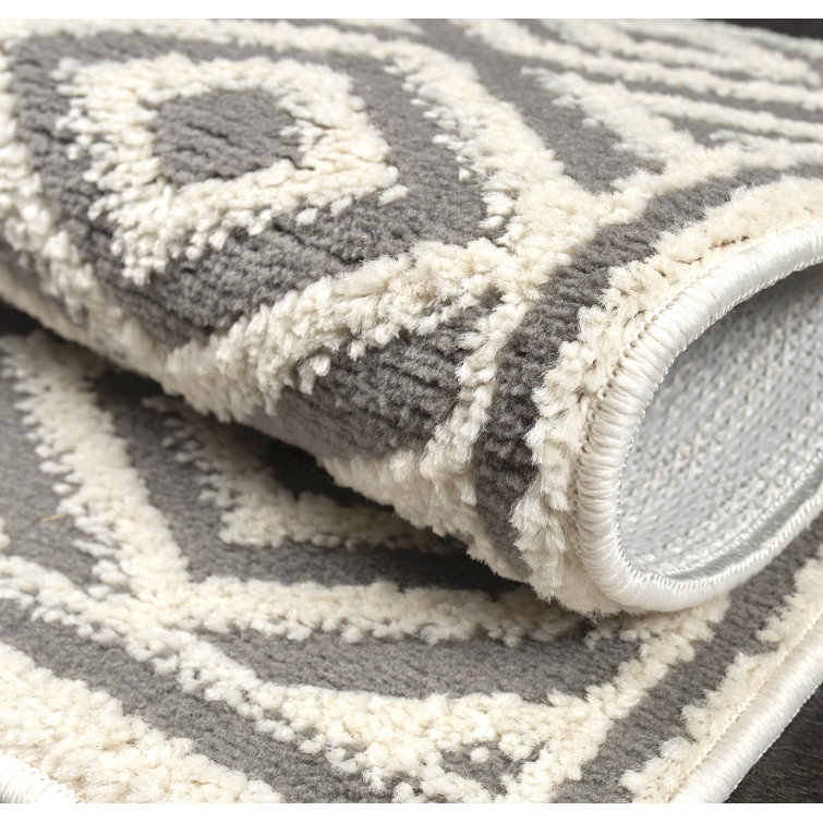 Sofihas White/Gray Diamond Shag Stair Rugs - Machine Washable with Non-Slip  Rubber Backing