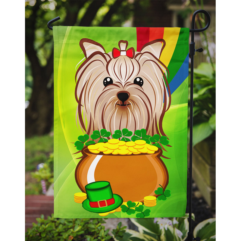 Drapeau de jardin Arella St. Patrick's, Yorkie (brun et beige)