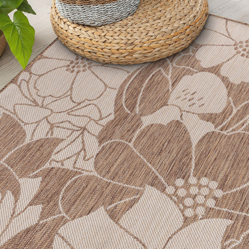 Kamarni Floral Brown/Beige Indoor&Outdoor Area Rug, Rectangle 5' x 7'
