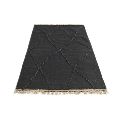 Noe Black Rug