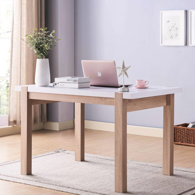Table de salle à manger en bois massif à quatre pieds, couleur bicolore, barres de stabilité, table de 2 po d'épaisseur