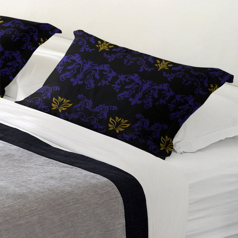 Taie décorative de style baroque Baltimore Football, Microfibre, Standard, Noir / Mauve / Or