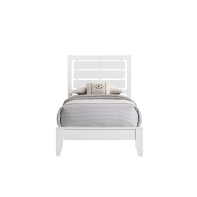 Ensemble de chambre à coucher à panneau 3-3 pièces Rodericus