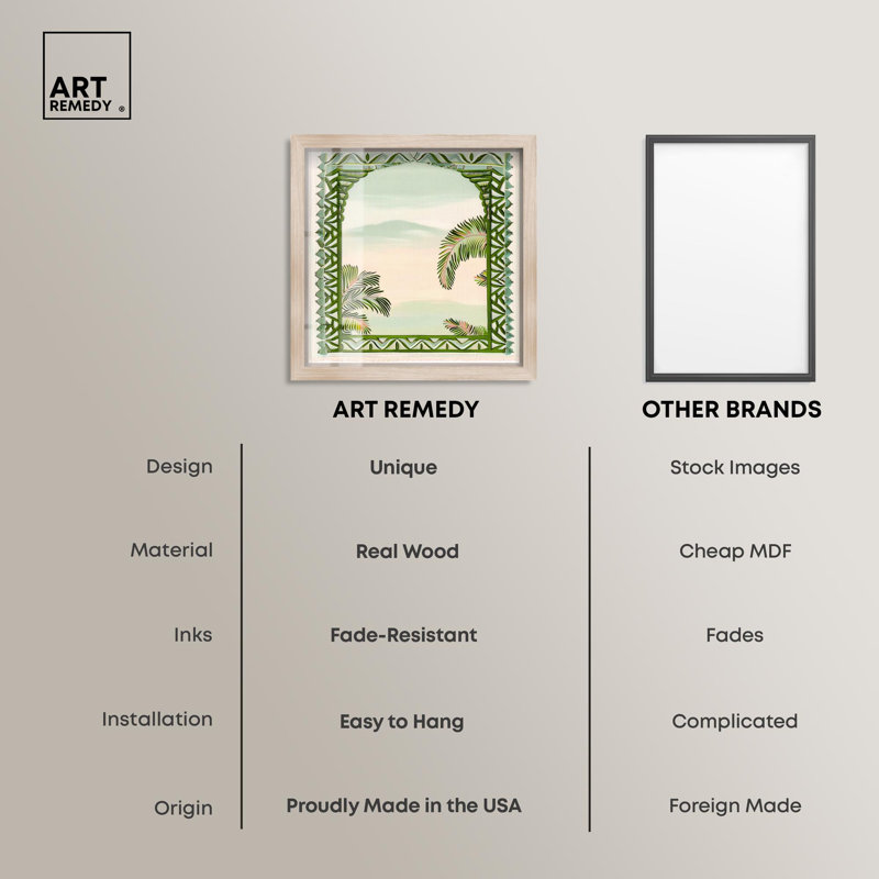 «Palm View Vista Shadowbox Print», art côtier moderne par Art Remedy, H 31 po x l 31 po, Crème, crème