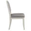 Chaise d'appoint Amonti en blanc vieilli