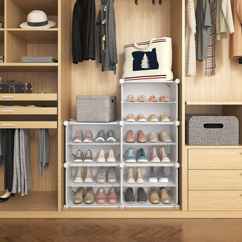 20 - Pair Shoe Rack
