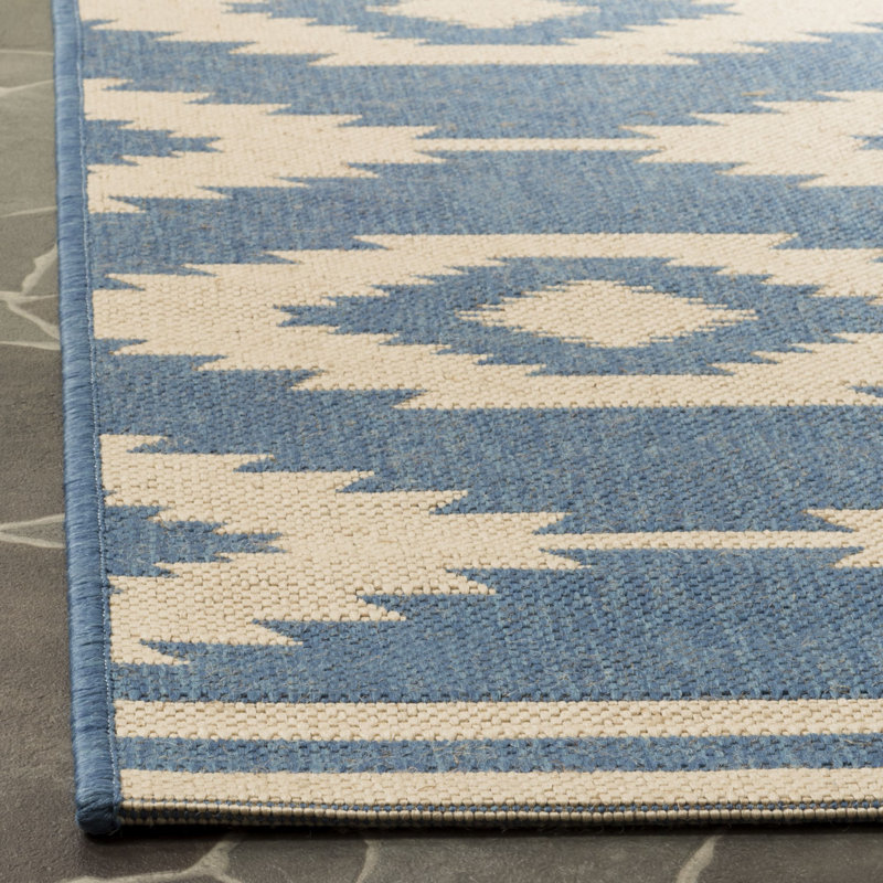 Mathieson Linden 100 Southwestern Indoor/Outdoor Area Rug, Rectangle 4' x 6'