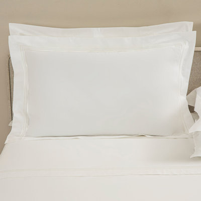 Triplo Bourdon Pillow Sham