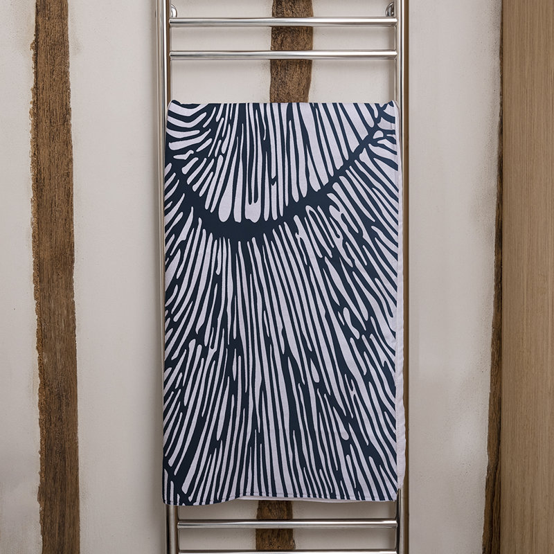 Donnavan Midweight Bath Towel