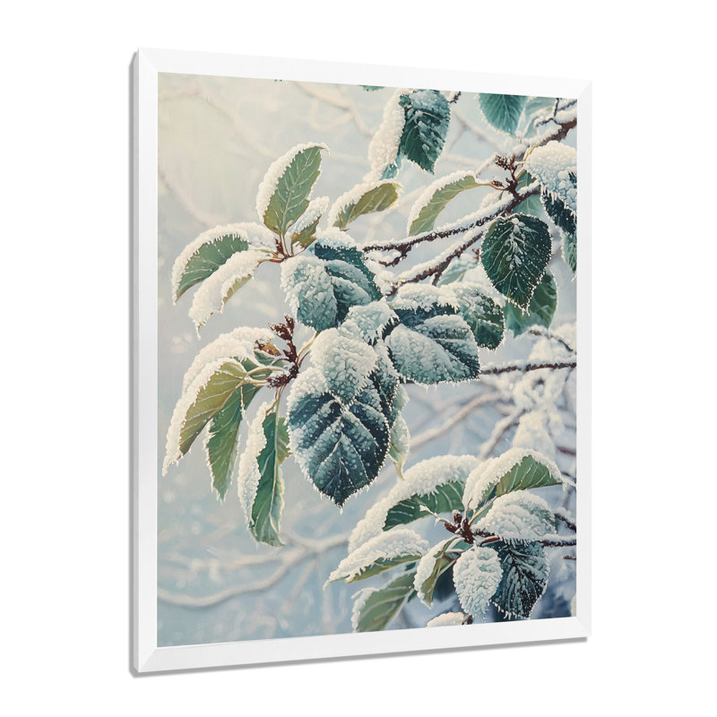 Snowy Leaves In The Forest I - impressions sur toile florales, H 44 po x l 34 po, Reproduction encadrée d'une seule photo