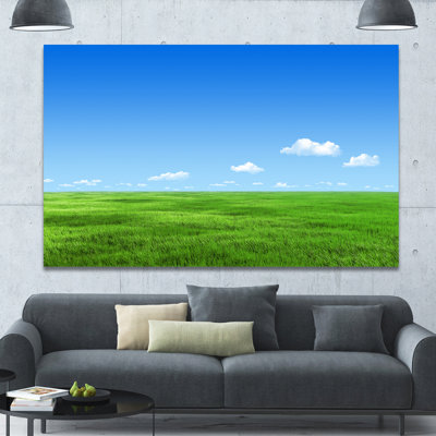 «Green Meadow and Blue Sky», reproduction de photo sur toile tendue