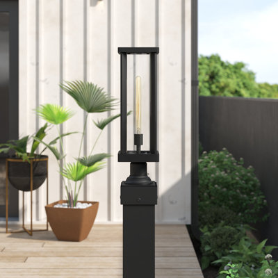Fort Washington Transparent Pier Mount Light