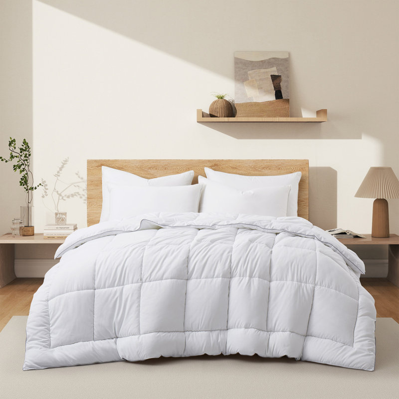 All Season Polyester Down Alternative Comforter, Queen