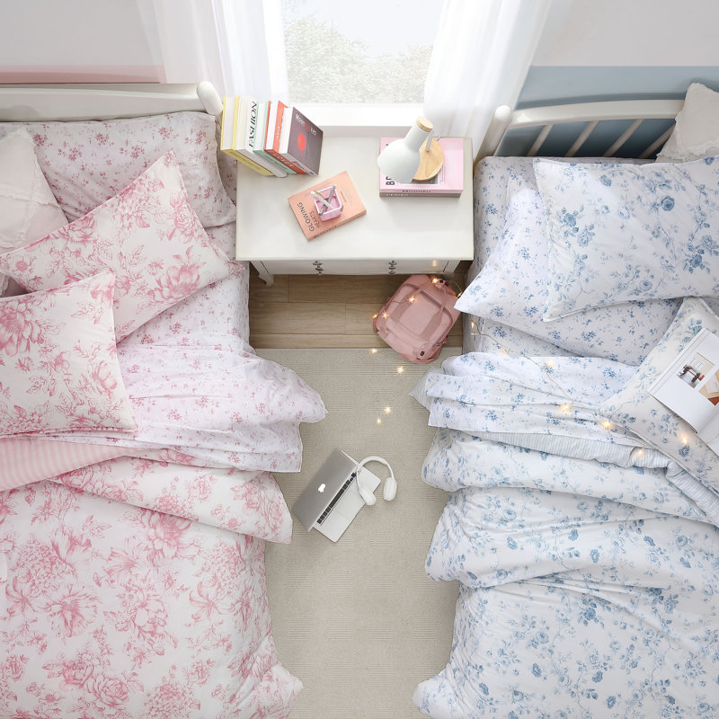 Belinda Blue Reversible Cotton King Comforter Set