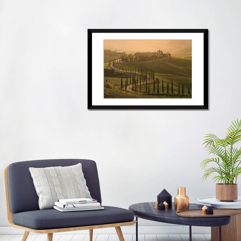 «Spring in Tuscany VIII», reproduction de photo sur toile, H 24 po x l 32 po x P 1 po, Papier avec cadre noir, Blanc