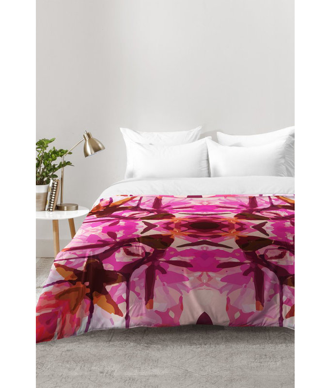Jenean Morrison Modern & Contemporary Polyester Floral Comforter, Twin XL Comforter + 1 Standard Sham