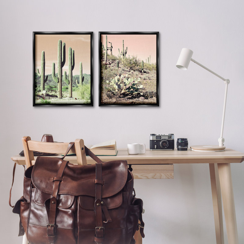 «Saguaro Cactus Desertscape», ensemble de 2 toiles flottantes encadrées par Susan Bryant, Cadre flottant noir de jais