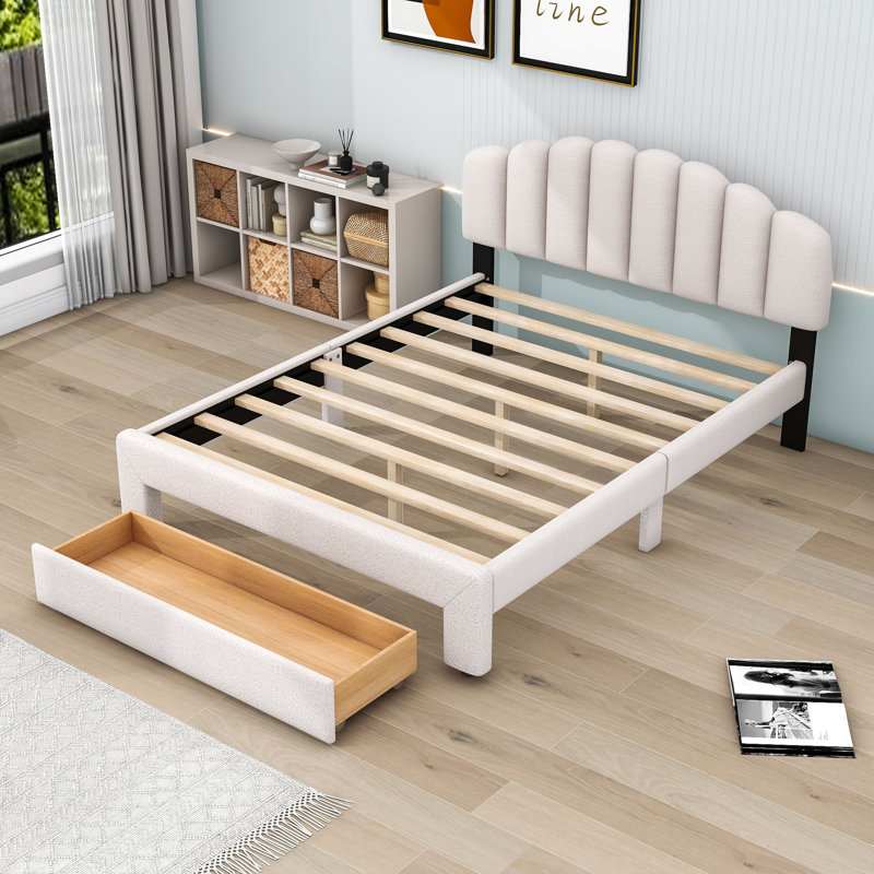 Lit plateforme avec rangement Layhew, Beige