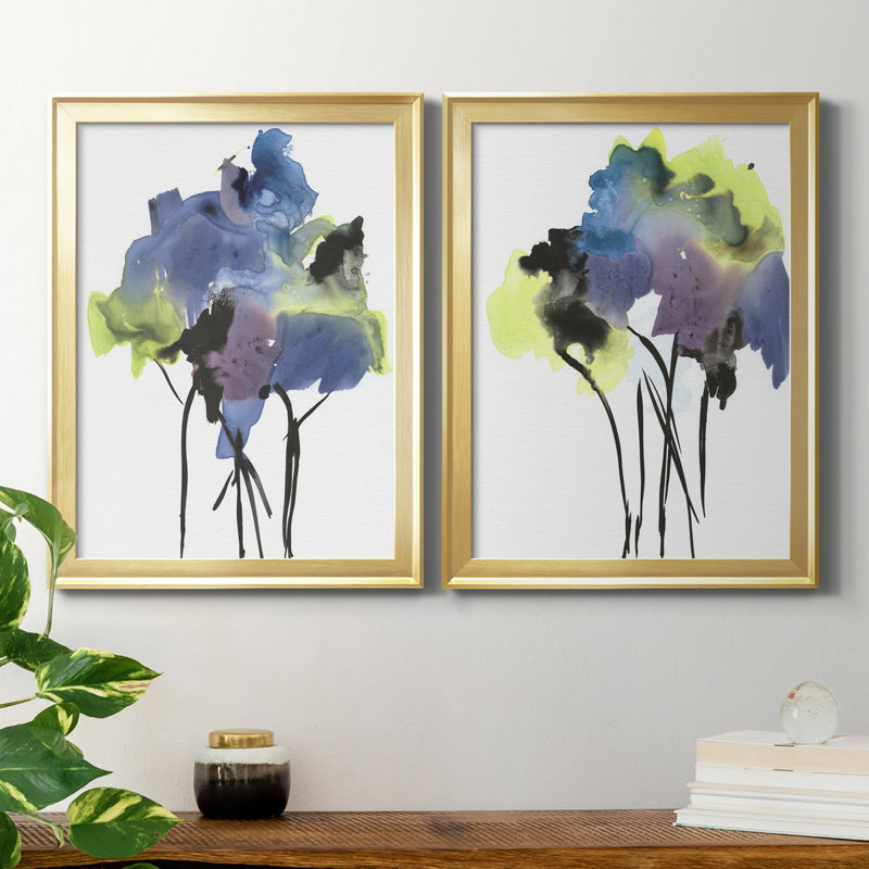 Nature's Bouquet I, reproduction encadrée de qualité supérieure - prête à être accrochée, Cadre doré