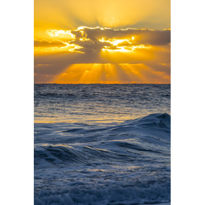 Lever de soleil sur l'océan Atlantique au large des côtes de la Floride; Floride, États-Unis d'Amérique, reproduction d'affiche par Steven Miley (24 x 38) # 12573804