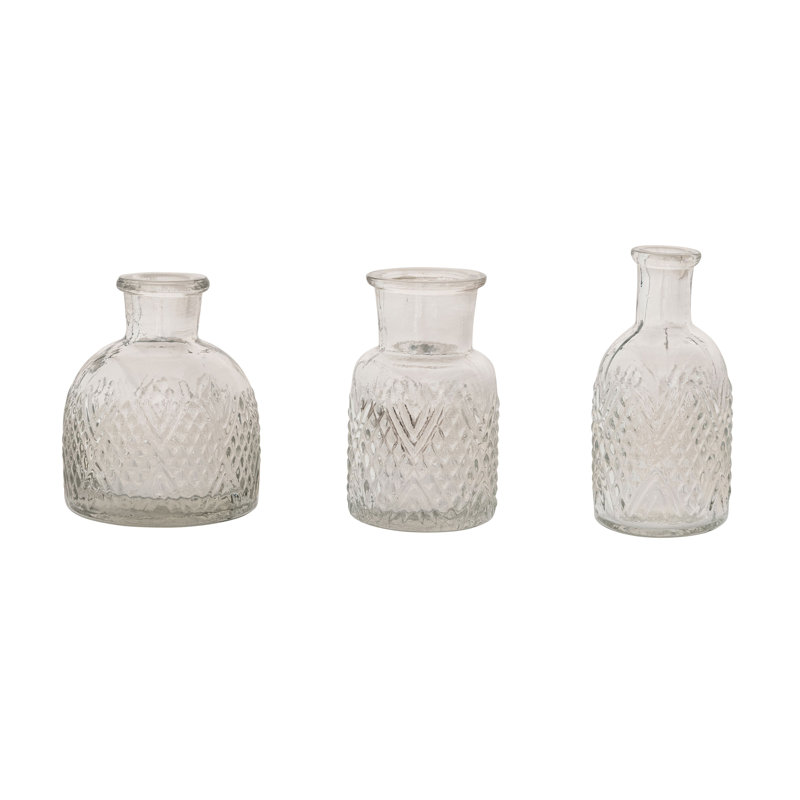 Ensemble de vases en verre pressé