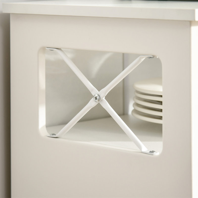 Buffet polyvalent avec rangement abondant et design exquis