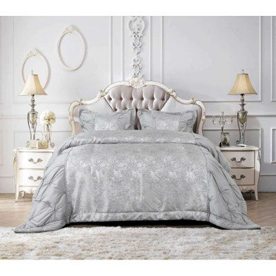 Suzi Polyester Floral Bedspread with Pillowcases Included