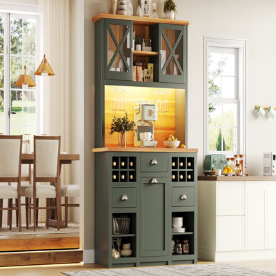 Kitchen Pantry