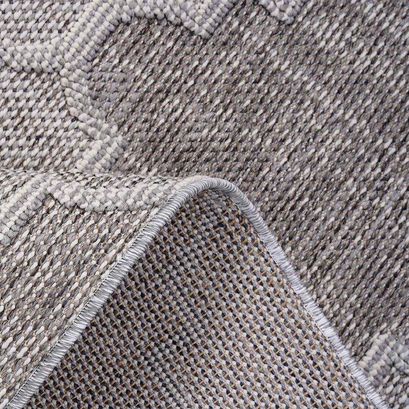 Collection Trellis Indoor/Outdoor Area Rug, White/Gray, Rectangle 7'9" x 10'