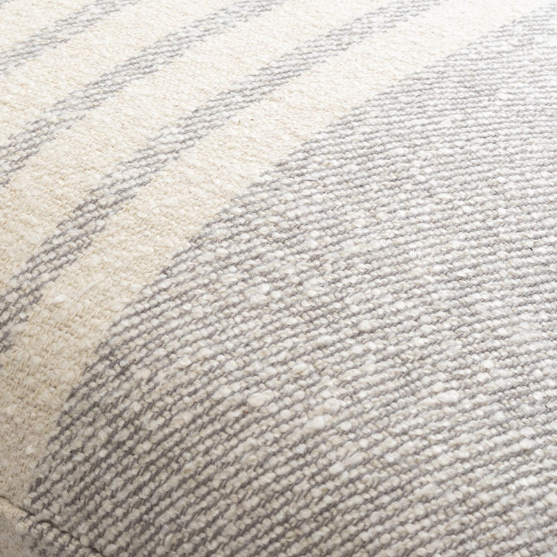 Coussin en coton Weldon, Ivoire, 18 po x 18 po, Housse de coussin seulement - sans coussin