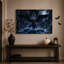 Ange aux ailes sombres dans des ruines gothiques avec toile murale bleue d'Halloween-1427565958