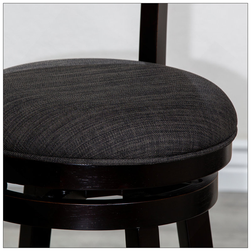 Tabouret pivotant à lattes à hauteur de comptoir de 24 pouces avec siège rembourré confortable et structure en bois franc durable, idéal pour les cuisines et les bars modernes.