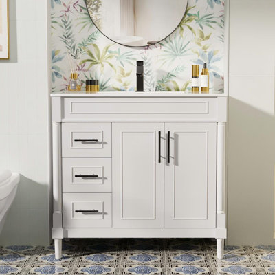 Everarda 36" Freestanding Bathroom Vanity with Sink Top, Faucet, Classic Tapered legs