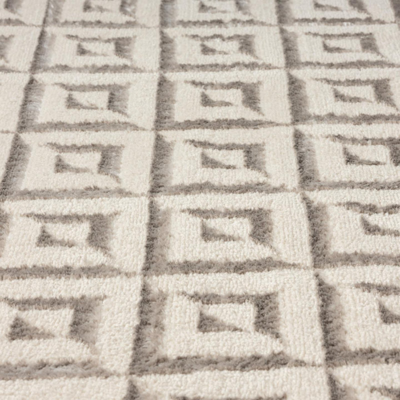 Yulian Geometric Indoor Rug, Rectangle 6'3" x 9'
