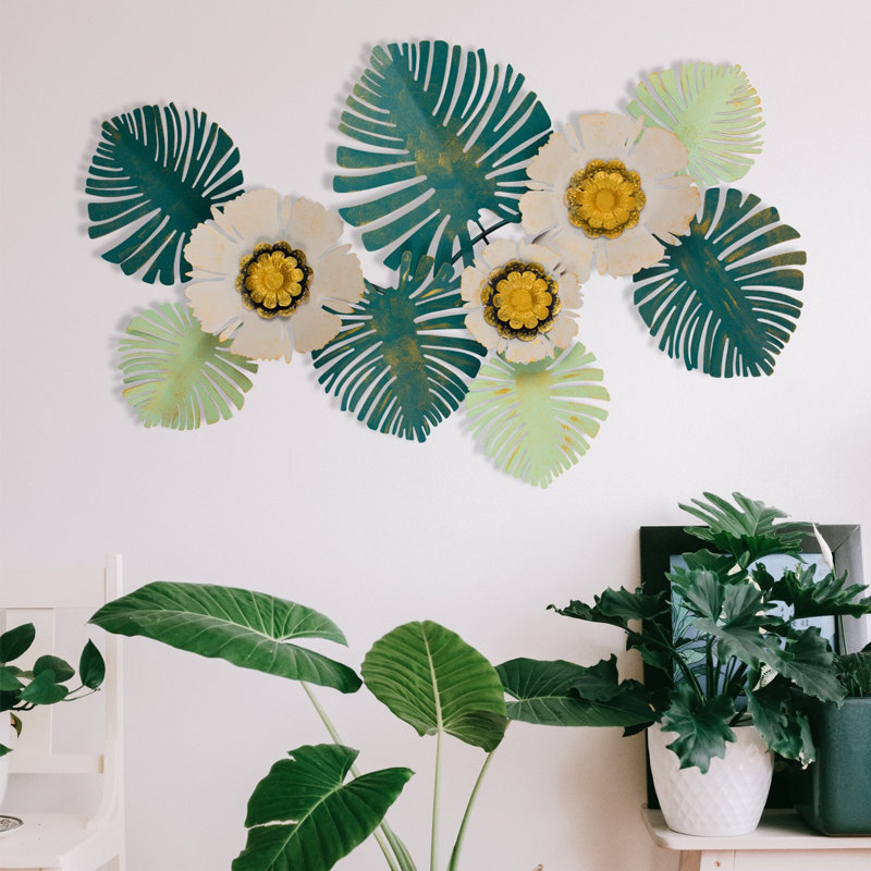 Accessoire mural en métal fait à la main 31,5 po x 3,1 po x 21,7 po | 100% métal, épaisseur: 0,03 pouce | Conception unique peinte à la main, des variations de couleur peuvent se produire | Parfait pour les amateurs de décoration intérieure et d'art