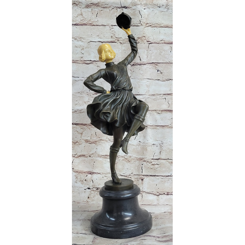 Figurines et sculptures