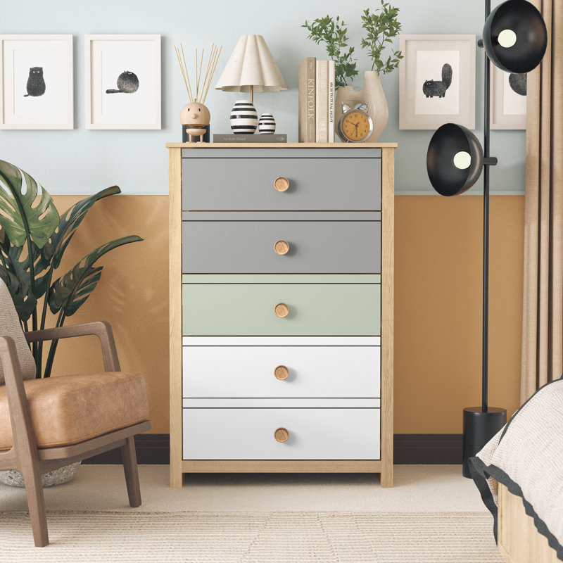 Commode à 5 tiroirs 30,7 po de largeur Bustillo, Chêne / vert sauge / blanc / gris clair