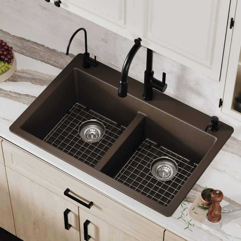 Ensemble d'évier de cuisine encastré à double cuve 50/50 Karran Quartz 33 "X 22", Brun