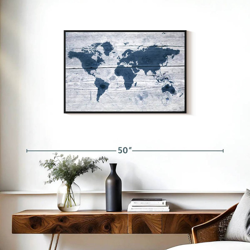 Carte du monde en bois Aliaz II, H 21 po x l 31 po