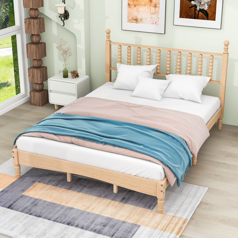 Grand lit plateforme en bois