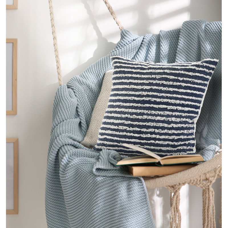 Coussin décoratif à rayures 100% coton Contemporary, Bleu insigne / crème, Polyester/ Bourre en polyester