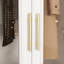 Grande armoire de 94,8 po de largeur