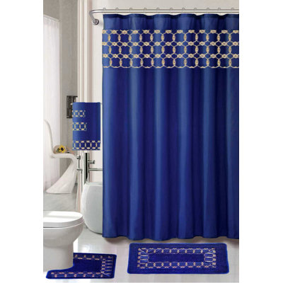Chanee 18 Piece Embroidery Bath Set + Hooks