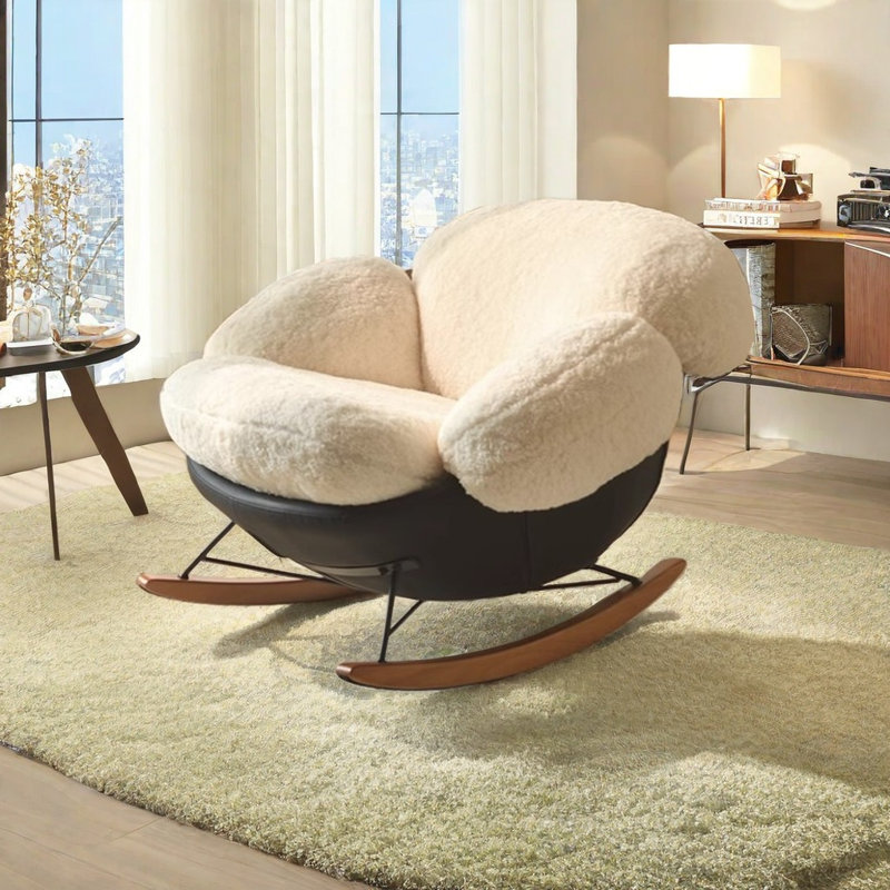 Chaise berçante douce et décontractée